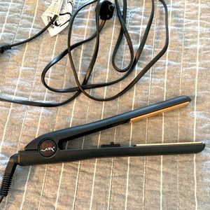 Black CHI Air Hair Straightener Flat Iron Wand
